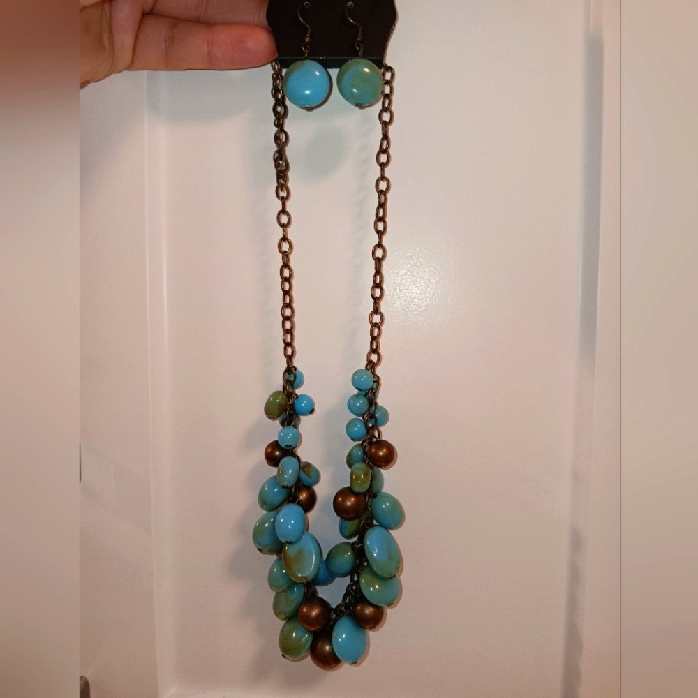 Blue and bronze beaded necklace set